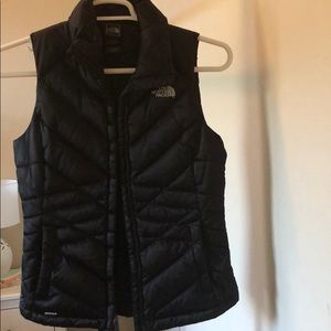 North face vest